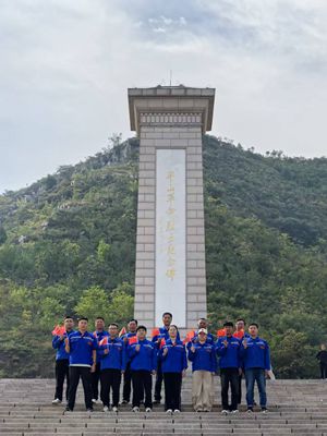 三分公司鹿泉職教中心項目團支部開展主題團日活動